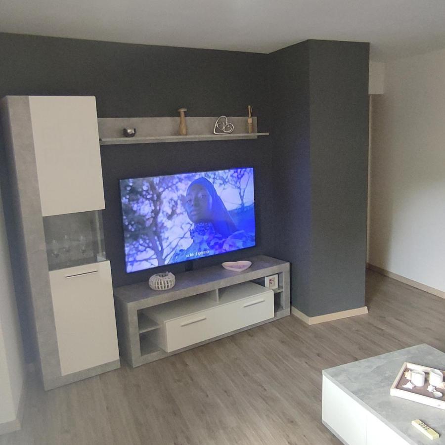 Zum Buchenblick Apartment Sankt Wendel Bagian luar foto