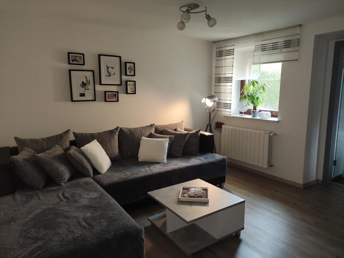 Zum Buchenblick Apartment Sankt Wendel Bagian luar foto